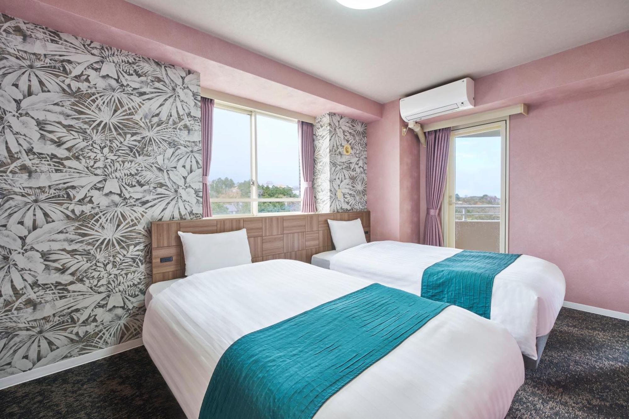 Hotel Village Izukogen Ито Экстерьер фото